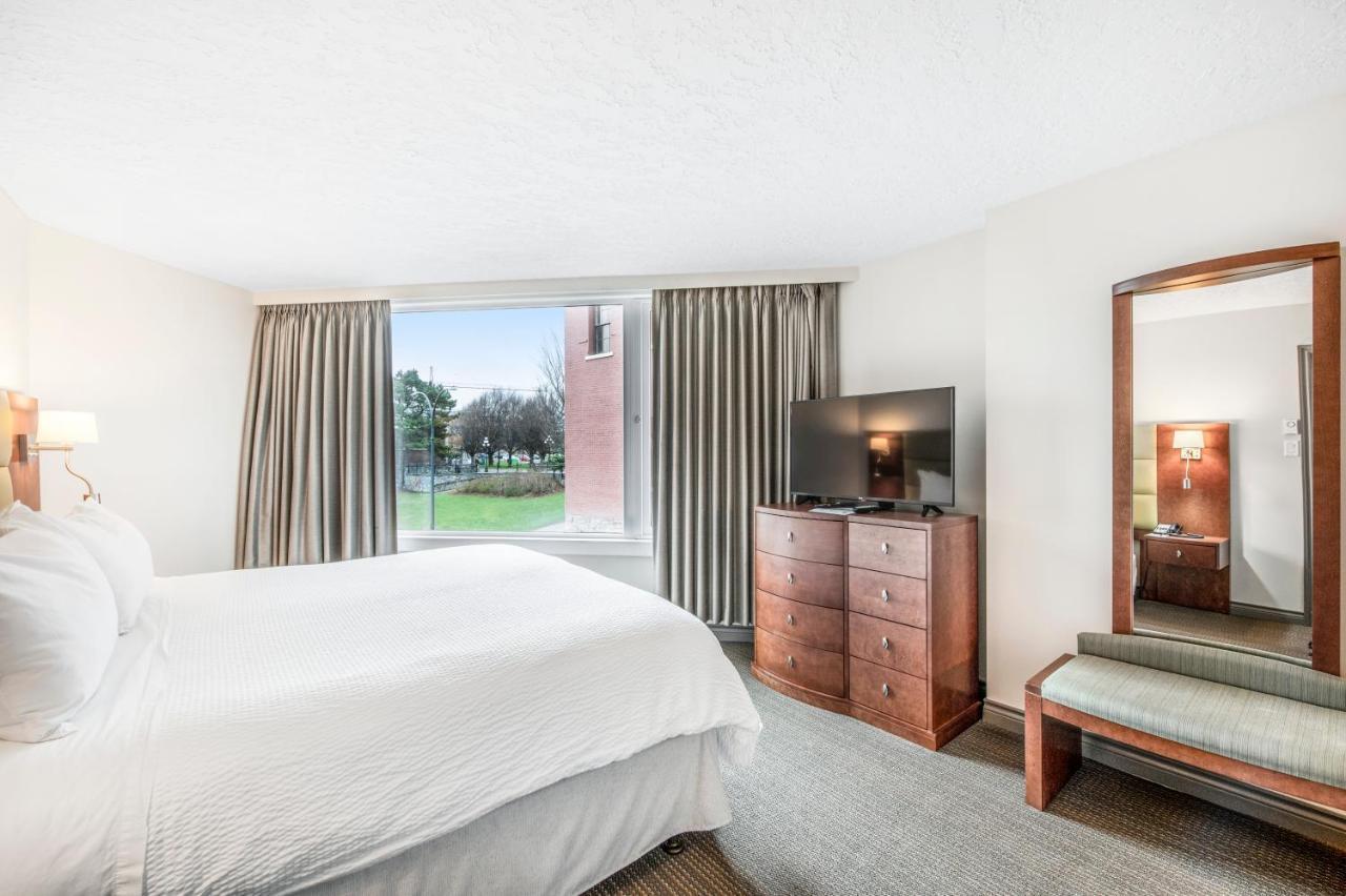 Victoria Regent Waterfront Hotel & Suites Экстерьер фото