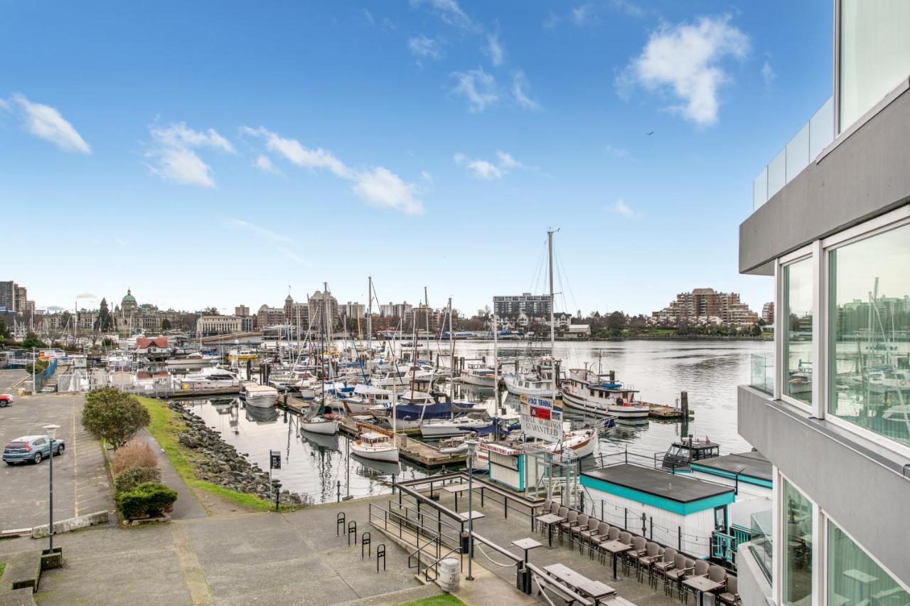 Victoria Regent Waterfront Hotel & Suites Экстерьер фото
