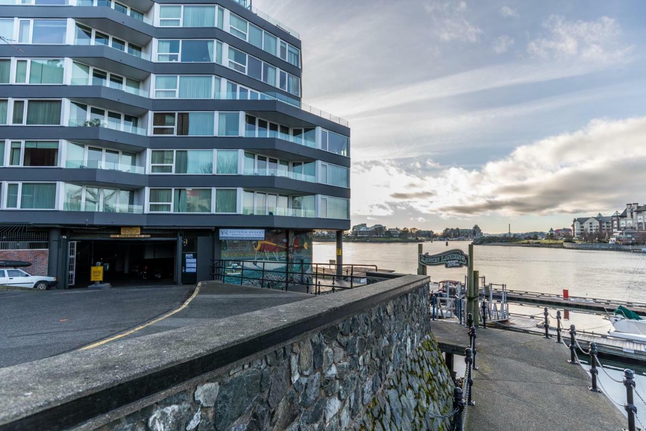 Victoria Regent Waterfront Hotel & Suites Экстерьер фото
